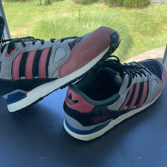 Adidas 7X750 super retro (10.5 ( size) - Picture 5 of 5